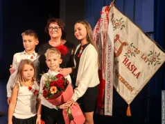 Sto lat wspólnego śpiewania. Chór „Hasło” uhonorowany medalem Gloria Artis