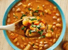 Nie dodaję ani grama kiełbasy. A fasolowa smakuje jak z babcinej kuchni