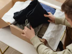 Sprzedałem bluzę za 22 zł na Vinted. Nie mam ani bluzy, ani pieniędzy