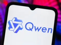 Chiński model AI Qwen od Alibaby próbował wysłać plik do Pekinu