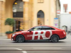 MB.Drive Assist Pro W Niemczech: Mercedes wyprzedza Teslę