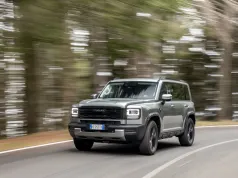 Nowy chiński SUV w drodze do Polski. Wygląda jak Toyota Land Cruiser