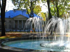 Przez lata nikt nie chciał ratować tej perły pod Warszawą. Teraz dostała 8 mln zł