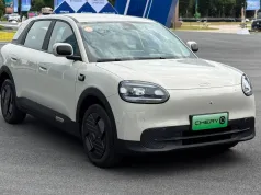 Chery Q ma 38 schowków i zaskakuje przestronnością. Cena może namieszać