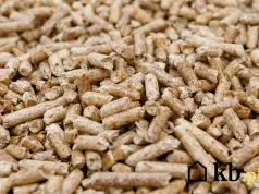 Kupił paletę pelletu w maju i drugą w listopadzie. To „ten sam” opał, ale kocioł zachowuje się inaczej