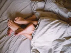 Ile powinien trwać stosunek? Seksuolożka podaje konkretną cyfrę