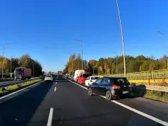 Niebezpieczna sytuacja na S-52 w Bielsku-Białej. To codzienny poranny problem w tym miejscu!