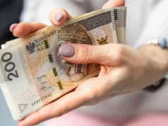 Co zrobić z uszkodzonymi banknotami? NBP wyjaśnia
