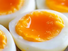Jajka a wysoki cholesterol. Czy można je jeść i ile tygodniowo?