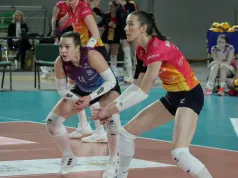 Pałac wypuścił dwie szanse i wrócił z Opola bez punktów. UNI wygrało w trzech setach