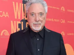 Tom Jones przekłada koncerty z powodu choroby. 86-letni wokalista wydał pilne oświadczenie