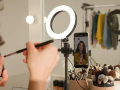 Zbliża się koniec ery influencerów? Eksperci wskazują możliwe powody