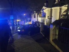 To pijany 19-latek wjechał BMW w ogrodzenie cerkwi w Chełmie