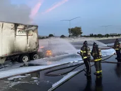Tesla Semi stanęła w ogniu. Ogromny akumulator stał się ogromnym problemem