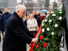 Kaczyński wygrał w sądzie ze znanym aktywistą. W tle katastrofa smoleńska