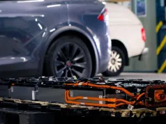 Używane elektryki mogą mieć ukrytą wadę baterii. Analiza 10 tys. aut ujawnia skalę problemu