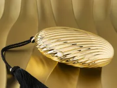 Bulgari wskrzesza ikonę lat 70. Będzie lżejsza niż dawniej, a Wiosna 2027 należy do złota i pereł