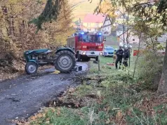 Ciągnik przygniótł 63-latka. Mężczyzna nie żyje