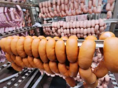 Duży niemiecki producent kiełbas ogłosił upadłość. Zamyka zakład i zwalnia pracowników