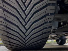 Stellantis poszerza ofertę opon. Michelin i Continental u dealerów w Brazylii