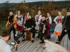 Gorąca premiera z Podkarpacia! Demeters wydali folkowy hit "Rzeszowska Dziewczyna"
