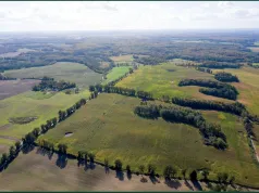 418 ha ziemi i zaplecze gospodarcze na sprzedaż w Rydzówce koło Pasłęka. Oferta dla rolników