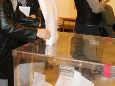 Wybory a dezinformacja. Co szykują rząd i NASK?