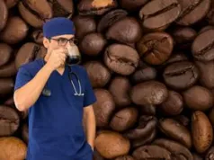"Większość nie ma pojęcia". Gastroenterolog o piciu czarnej kawy