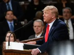 USA: wybory rozstrzygną się przy dystrybutorze. Amerykanista o scenariuszach