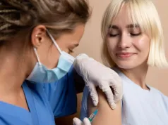 Polacy ruszyli po szczepienia. W przypadku RSV niemal dziewięciokrotny wzrost