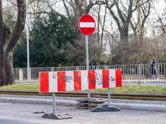 Od dziś kolejne zmiany przy cmentarzach. 1 listopada zamkną Ku Słońcu