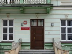 Oszust wyłudził pieniądze od zmanipulowanej 81-latki. Wpadł w ręce policjantów
