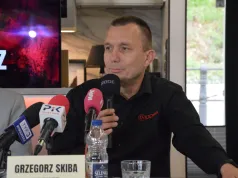 Grzegorz Skiba uhonorowany przez Bydgoszcz. Medal i wyjątkowa pamiątka dla legendy Astorii