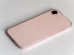 iPhone 18e – układ A20 i lepszy aparat przedni, ale wciąż wyświetlacz 60 Hz?