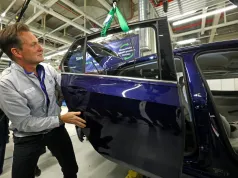 Europejska motoryzacja cierpi przez Chiny. I stawia na elektryfikację, która na razie przynosi straty