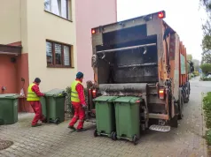 Monopolista w woj. łódzkim zarabia na śmieciach. W których miastach najdrożej?
