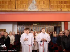 40-lecie parafii św. Jerzego w Porębie. Jubileusz z udziałem abp. Wacława Depo