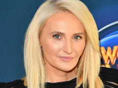 Zdradził ją Jan Wieczorkowski, rozpadło się jej małżeństwo. Co tak naprawdę stoi za burzliwym życiem miłosnym Reni Jusis?