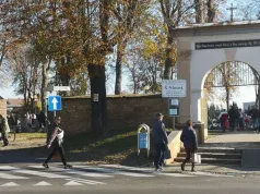 Wszystkich Świętych. Zmiany w organizacji ruchu przy cmentarzach w powiecie krapkowickim
