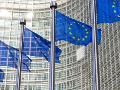Nowa opłata od paczek spoza UE od 1 listopada. Ile zapłacimy łącznie z cłem