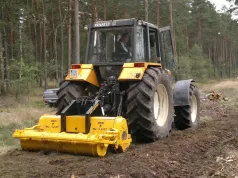 Mulczowanie nieużytków, siedlisk i lasu w 2026 r. Ile zapłacimy za hektar? Ceny mocno się różnią