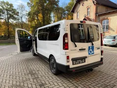 Nowy mikrobus dla uczniów