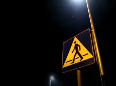 Brak światła w rejonie ulicy Drożdżowej? Mieszkańcy oburzeni, miasto odpiera zarzuty