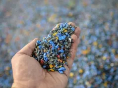 Prof. Plichta: plastik może zniknąć nam z oczu, ale nadal pozostać w środowisku