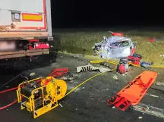 Miał 12 sekund na reakcję. Wjechał ciężarówką w forda, zginęły trzy osoby