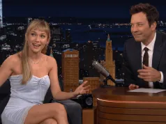 Jimmy Fallon śpiewa „Sto lat” po polsku w „The Tonight Show”