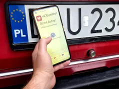 Auto zarejestrujesz przez telefon. Kurier przywiezie tablice pod same drzwi