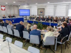 Powiat Radomski przekaże kolejną pokaźną pożyczkę szpitalom w Iłży i Pionkach