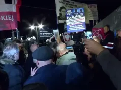 Nerwowo wokół TK. Policja przed gmachem, jest Kaczyński, a Nawrocki wraca do kraju