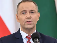 Karol Nawrocki pilnie przerywa podróż. Jest komunikat, wraca do Polski